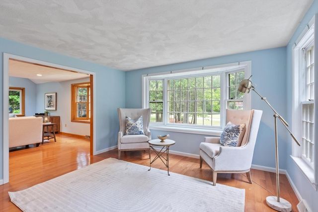 59 Old Lowell Rd, Westford, MA 01886