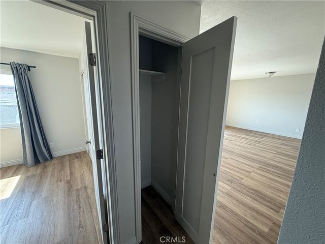 400 N Hobart Boulevard 304, Los Angeles, CA 90004