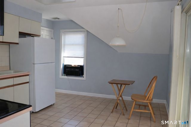 4 Shelton Street, Derby, CT 06418