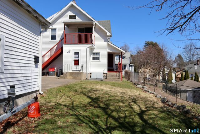 4 Shelton Street, Derby, CT 06418