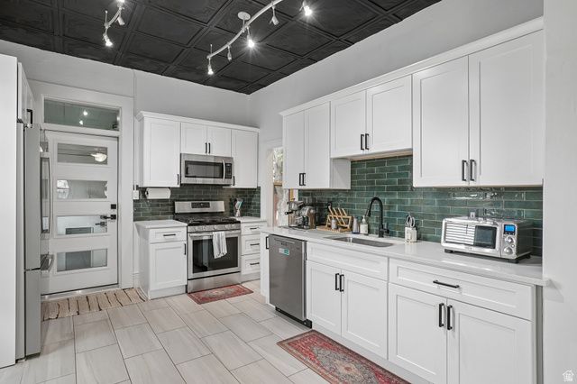 2293 S 700 E, Salt Lake City, UT 84106