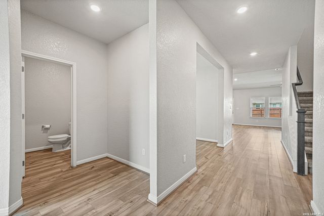 26067 SCENIC CREST BLVD, Boerne, TX 78006