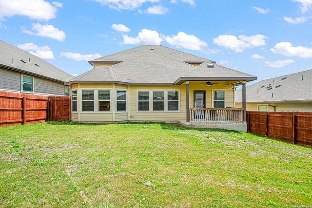 26067 SCENIC CREST BLVD, Boerne, TX 78006