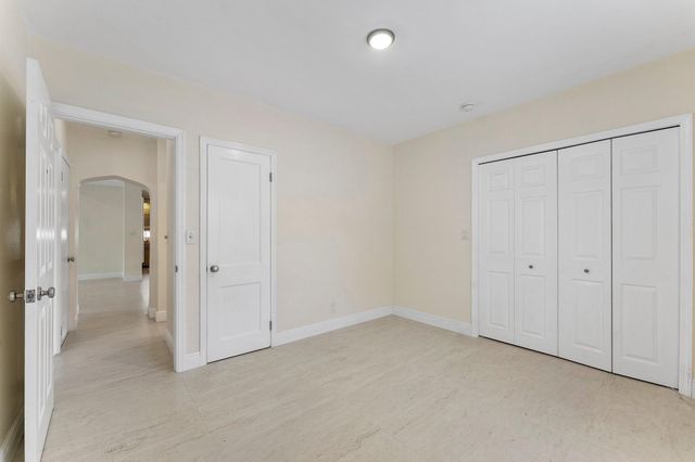 921 SW 17th St, Fort Lauderdale, FL 33315