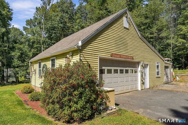 82 Buckley Highway, Stafford, CT 06076