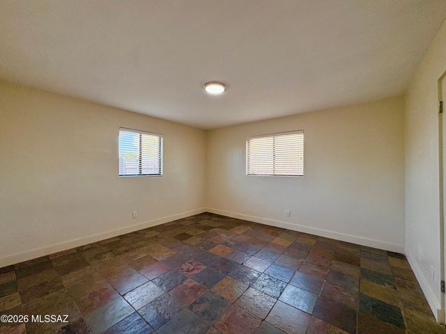 6060 E 2nd Street, Tucson, AZ 85711