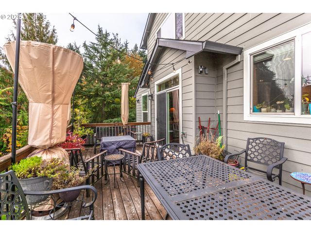 33102 FELISHA Way, Scappoose, OR 97056