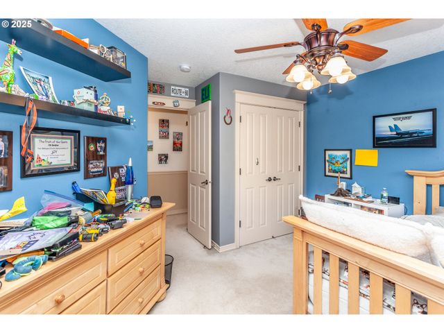 33102 FELISHA Way, Scappoose, OR 97056