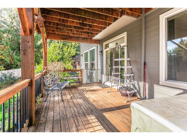 33102 FELISHA Way, Scappoose, OR 97056