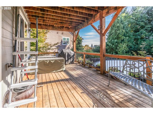 33102 FELISHA Way, Scappoose, OR 97056