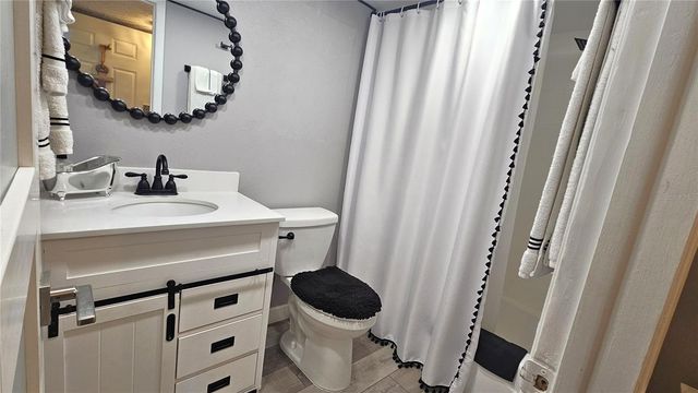 4575 COVE CIRCLE 1105, St Petersburg, FL 33708