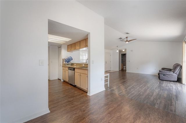 10409 LELAND HAWES ROAD, Thonotosassa, FL 33592