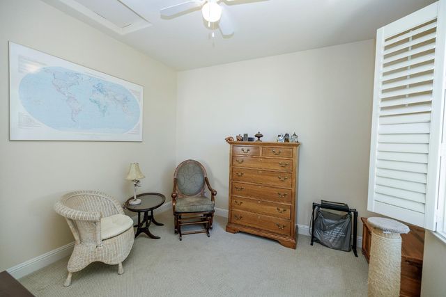 251 Fay Ct, Oakdale, CA 95361