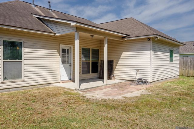 23288 Conifer Dr, Denham Springs, LA 70726