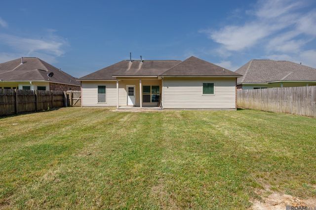 23288 Conifer Dr, Denham Springs, LA 70726