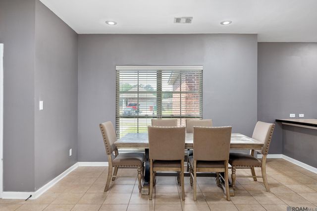 23288 Conifer Dr, Denham Springs, LA 70726