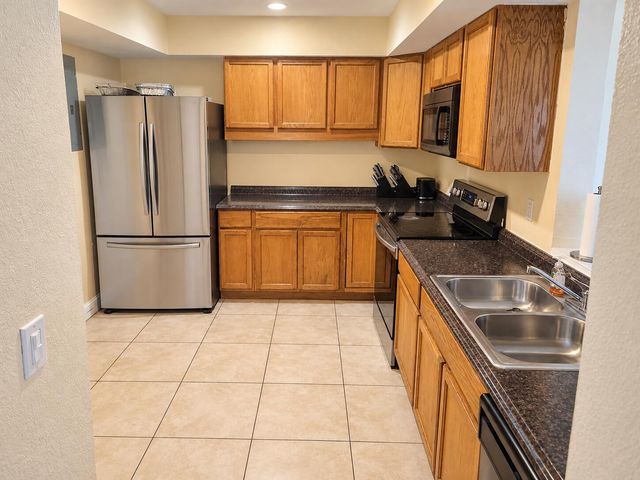 1631 NW 2ND Avenue, Pompano Beach, FL 33060