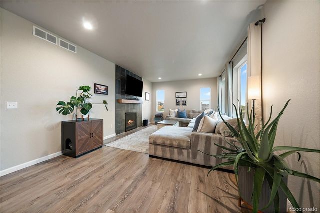 6942 E 116th Place, Thornton, CO 80233