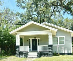 225 E 18TH Street, Jacksonville, FL 32206