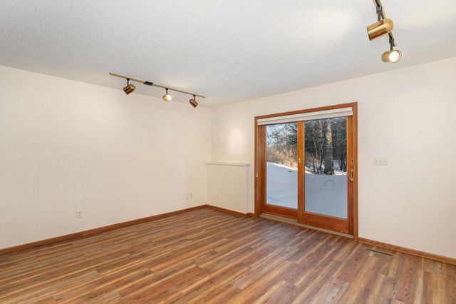 732 Hi Park Avenue, Red Wing, MN 55066