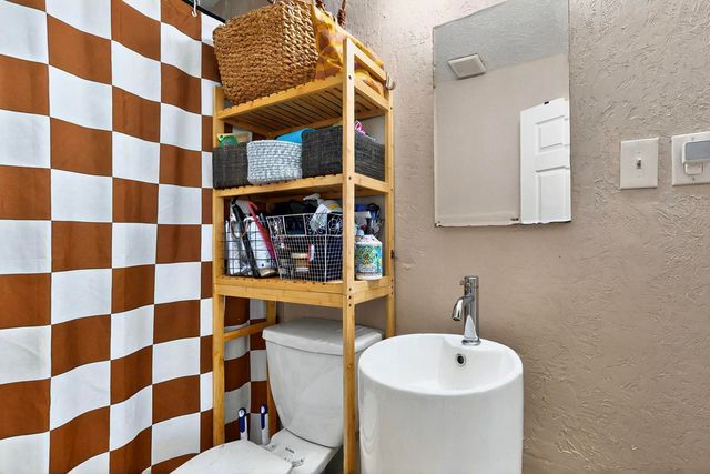 519 8TH Street SW, Albuquerque, NM 87102