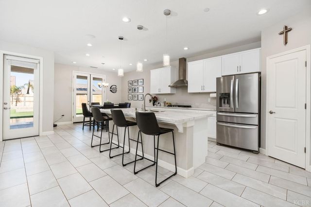 2124 Cortner Street, Hanford, CA 93230