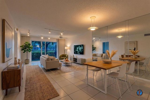 5860 NW 44th Street 111, Lauderhill, FL 33319