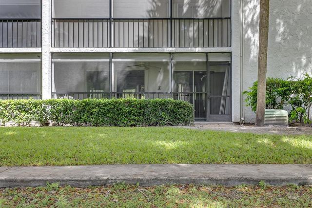 5860 NW 44th Street 111, Lauderhill, FL 33319