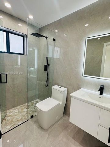 11870 SW 5th Street B, Miami, FL 33184
