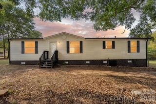 109 Puett Drive, Dallas, NC 28034