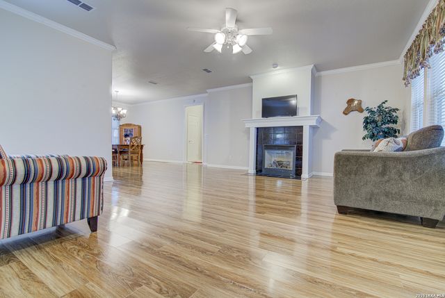 516 JO LYNN LN, New Braunfels, TX 78130