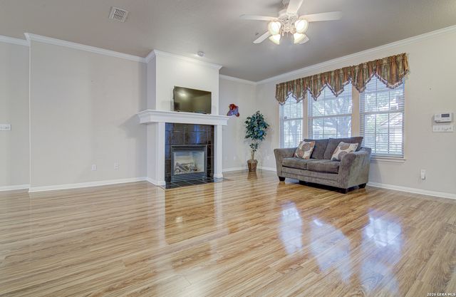 516 JO LYNN LN, New Braunfels, TX 78130