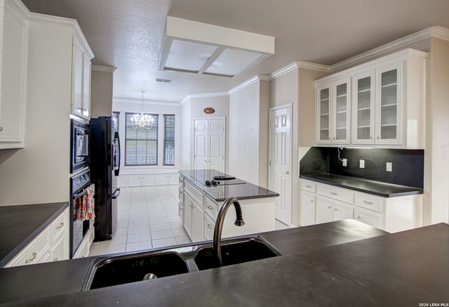516 JO LYNN LN, New Braunfels, TX 78130