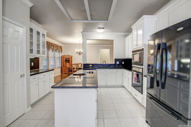 516 JO LYNN LN, New Braunfels, TX 78130
