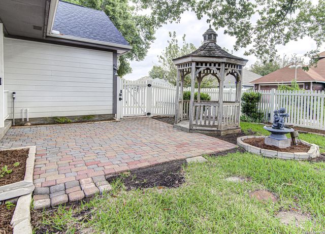 516 JO LYNN LN, New Braunfels, TX 78130
