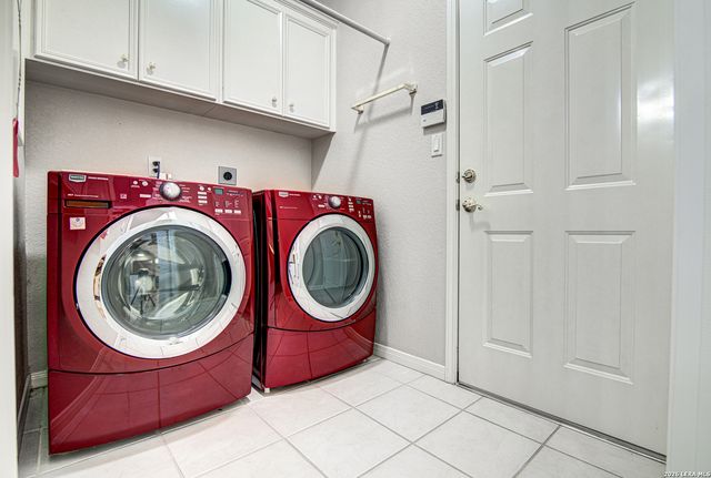516 JO LYNN LN, New Braunfels, TX 78130