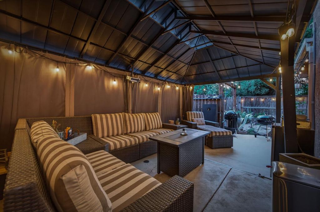 Image 33 of property listing at 9365 N Archie Avenue, Fresno, CA 93720