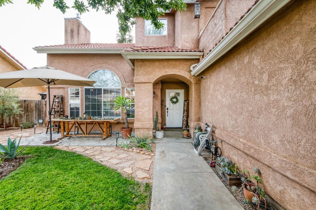 Image 4 of property listing at 9365 N Archie Avenue, Fresno, CA 93720