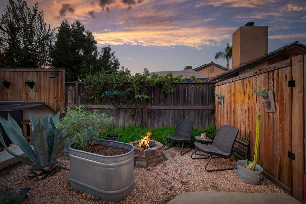 Image 43 of property listing at 9365 N Archie Avenue, Fresno, CA 93720