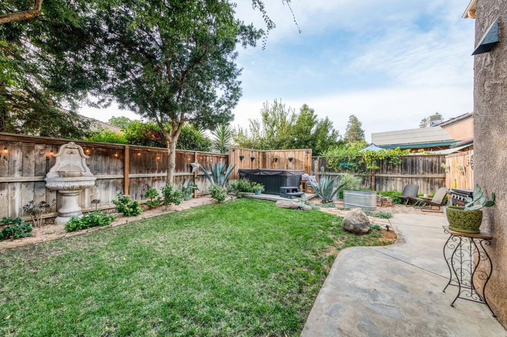 Image 50 of property listing at 9365 N Archie Avenue, Fresno, CA 93720