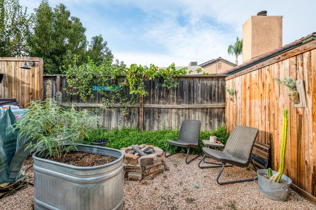 Image 52 of property listing at 9365 N Archie Avenue, Fresno, CA 93720