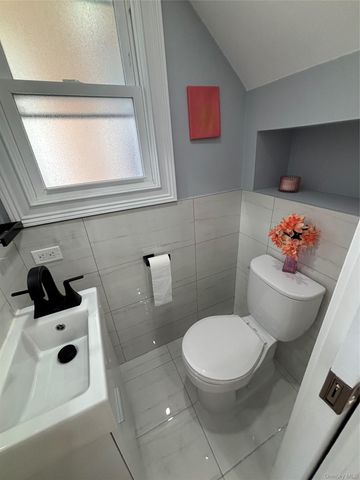146-26 20th Road, Whitestone, NY 11357