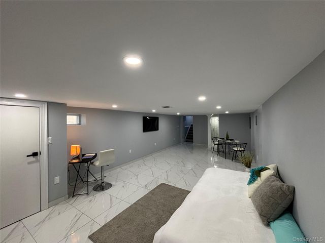 146-26 20th Road, Whitestone, NY 11357