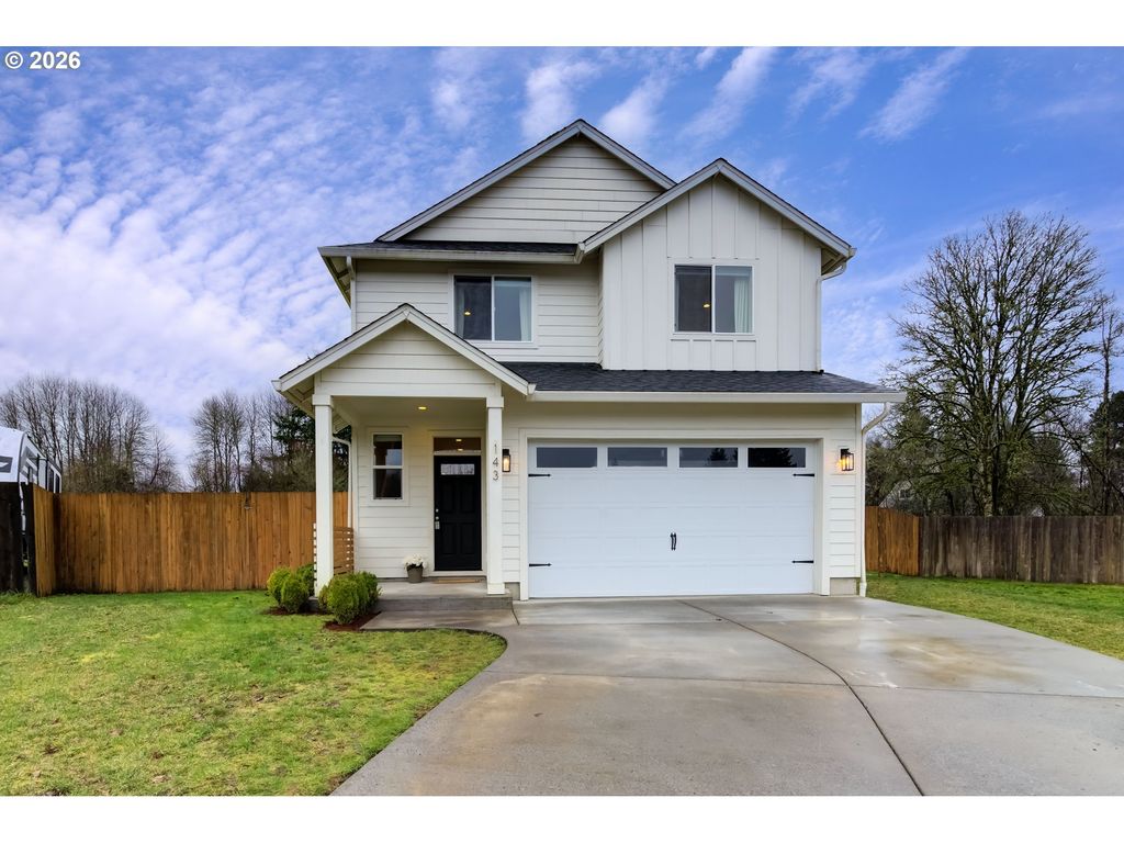 143 W CHRISTY Ct, Yacolt, WA 98675