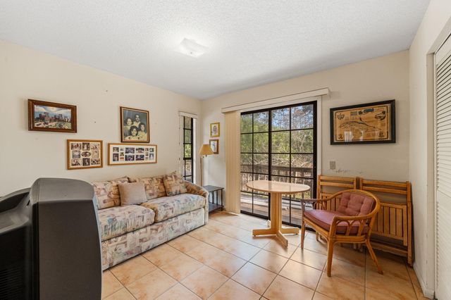 1814 A Road, Loxahatchee Groves, FL 33470