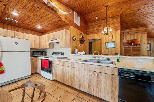 1814 A Road, Loxahatchee Groves, FL 33470