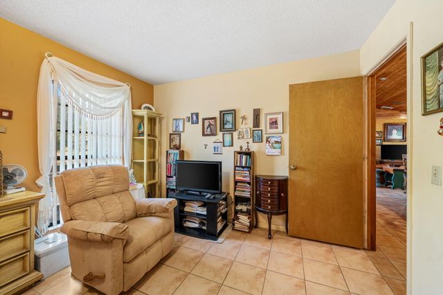 1814 A Road, Loxahatchee Groves, FL 33470