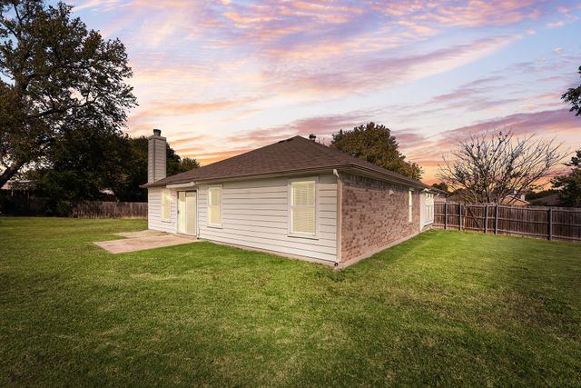 1205 Periwinkle Drive, Wylie, TX 75098