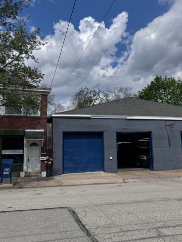 7107 Reynolds STREET, Point Breeze, PA 15208