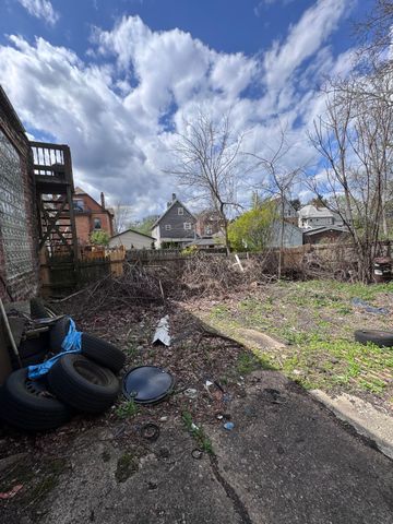 7107 Reynolds STREET, Point Breeze, PA 15208